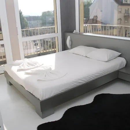 Le Petit Robinson - - 4 People La Celle-sous-Gouzon