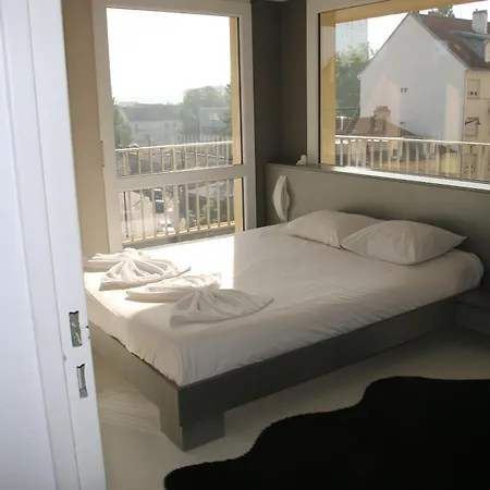 Le Petit Robinson - - 4 People *