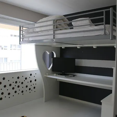 Le Petit Robinson - - 4 People Apartament Metz